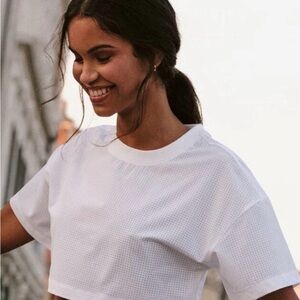 Alo Mesh Cropped Mirage Tee